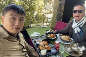 福建小哥放弃非洲中企高薪工作，旅居西班牙，一年玩14个国家图片