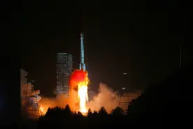 那年今日 | 神话走进现实，“嫦娥”携“玉兔”奔月图片