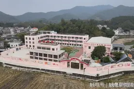 江门这座“高墙”校园元宵节这天飘扬出欢乐的笑声图片