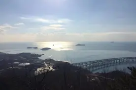 大连有个莲花山图片