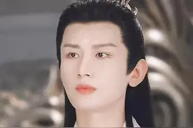 帝君不是谁都能演，这4位告诉你什么叫仙界霸主，仪态气势太绝了图片