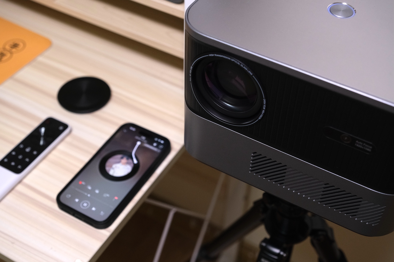 拒绝亮度虚标，还原真实色彩，光元素A1投影仪初体验