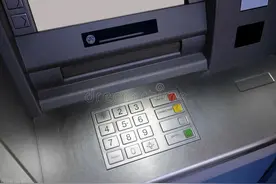 银行取款机取钱少100元怎么办？图片