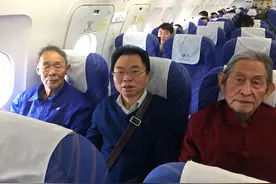 台湾98岁老兵王道璜，与湖南79岁长子团聚后，欲分遗产却被拒绝图片