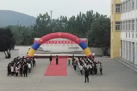 马蹬一小举行六年级学生毕业冲刺大会图片