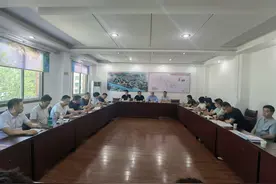 汉阴县聚力推动西坛棚户区拆迁改造促城市发展步入“快车道”图片
