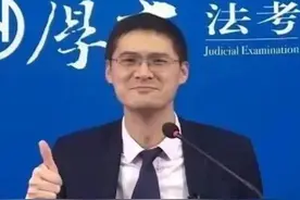 妈妈和老婆同时掉到水里先救谁？从法律角度给你答案图片