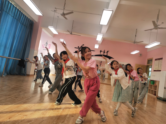 四川省民生研究会新媒体中心-官网