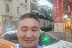 厦门一医院门口，发生这一幕图片