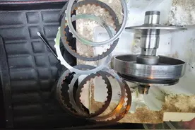 艾瑞泽5自主研发的CVT变速箱不过尔尔图片