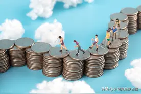 塔罗预言：未来40天，你的财运会有什么危机？图片