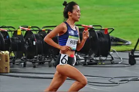 川妹子何巫呷 女子万米国内10年最佳图片