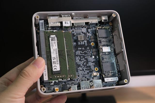 �����ͷŴ����������SER5 MAX 5800H������������