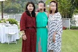 41岁郭晶晶一张顶级名媛聚会私照曝光，打破“豪门媳妇”形象：优秀的女人，嫁给谁都有底气图片