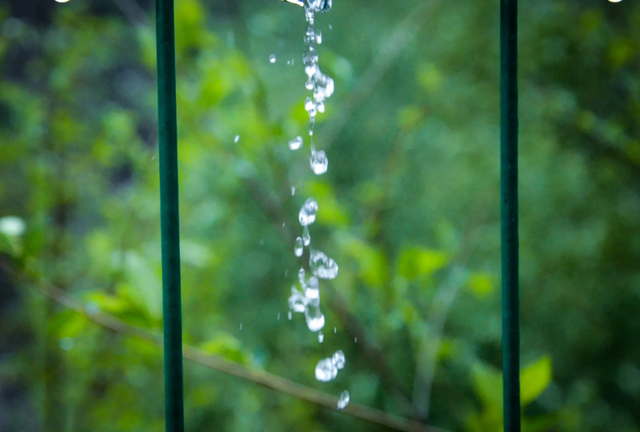 「诗词鉴赏」夏天的那场大雨，那些大雨的诗词，大气磅礴雄阔壮观
