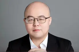 “狠人”闫俊杰，闯关IPO图片
