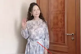 68岁韩国婆婆：穿搭洋气格调高，身材不输少女，她的冻龄秘诀在这图片