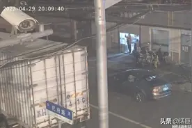 查了！深夜偷偷接单、纵容“黑骑手”送货；伪造通行证，5000元一张图片