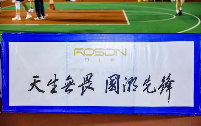 ��Ѫ��ս����ʿ�ٱ���ҫȫ�����˶��ᣡ