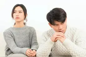 "你的妈是妈，我的妈就不是妈了"丈夫怒斥妻子:你就回娘家尽孝去图片