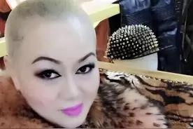 三年前霸气承诺谁和我结婚就送500万宾利豪车的富婆，嫁出去了吗图片