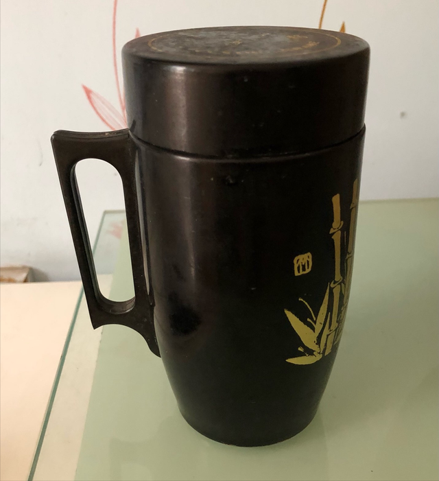 1976年，王洪文秘书突然发现不对劲，火速申请调离：这人要完蛋了