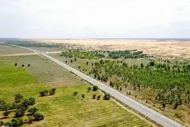 中国第一个即将消失的沙漠：面积比海南岛大，现今80%被绿色覆盖图片