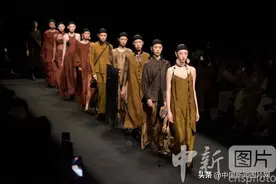 梁云侠携“中国风”品牌时装亮相中国国际时装周图片