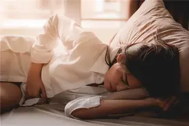 为什么女性私处会“痉挛”？医生：4种常见诱因需认清图片