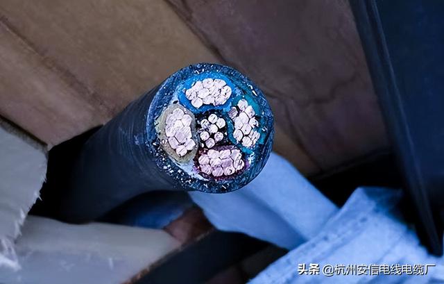 低烟无卤电缆型号规格「10kv铝芯高压电缆型号」