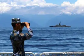 解放军拍摄到的台湾海军二手古董舰“兰阳”图片