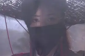 七版“木婉清”摘面纱，谁惊为天人，谁让你想反手给她蒙回去？图片