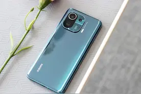 老机皇跌至“白菜价”，小米11Pro不足2000元，真的这么不堪吗图片