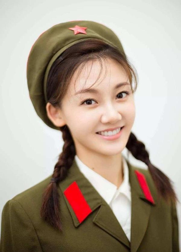 知名导演被曝患性病，睡遍女主角、海选公开挑床伴，评论区沦陷