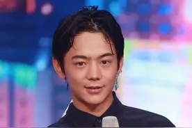 《披荆斩棘》再曝新分组名单，增加丁真和吴世勋，阵容越来越离谱图片