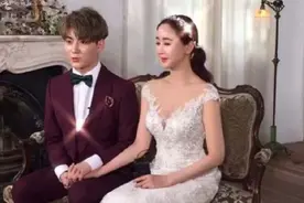 咸素媛和小18岁老公陈华离婚，并退出娱乐圈，网友：孩子归谁？图片