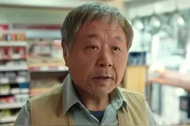 61岁的范伟，再次爆红全网，离开赵本山，是他最正确的选择图片