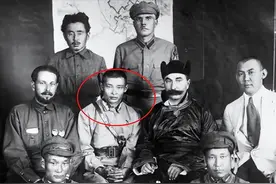就是这个人，让外蒙古独立出去，从中国“蒙古省”成为了蒙古国！图片