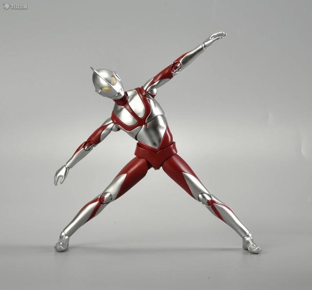 78官测：THREE ZERO FIGZERO系列 新·奥特曼