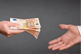 不管家里有多少钱，这2种东西千万别随便外借，以免惹麻烦上身！图片