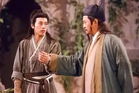 为什么越来越多的人理解岳不群，反感令狐冲？看懂你已长大图片