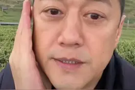 李亚鹏抢白毫银针，扰乱市场，被赶出门图片