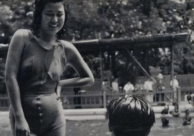 民国时期倡导“天乳运动”：女性不准束胸，违者罚款50大洋