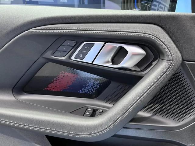 全新宝马M2：燃油绝唱？3.0T的驾驶者之车，买了就能坐等升值？！