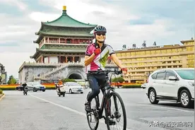 三次大陆骑行都到西安，台湾七旬老人陈敏先——让更多人看到祖国腾飞图片