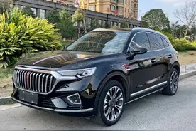 开完红旗HS5，再开丰田凌放，震惊发现纯属陷阱！别进坑！图片