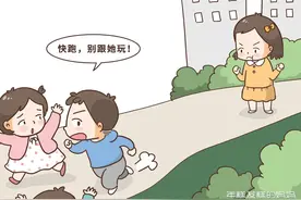 1岁后，很多宝宝有这个坏习惯，家长别暴力纠正图片