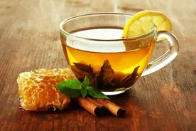 家里放了几年的红茶、绿茶、普洱茶，还能不能泡来喝？图片