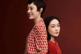 捧妹妹翻车？曾多次带她演戏，孙俪晒和同父异母妹妹的奢侈品牌广告照遭吐槽：演过啥？就因为姐姐是孙俪吗？图片