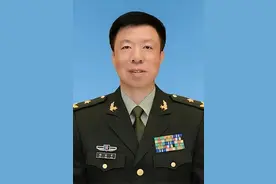 七天之内，17位省部级领导履新职图片